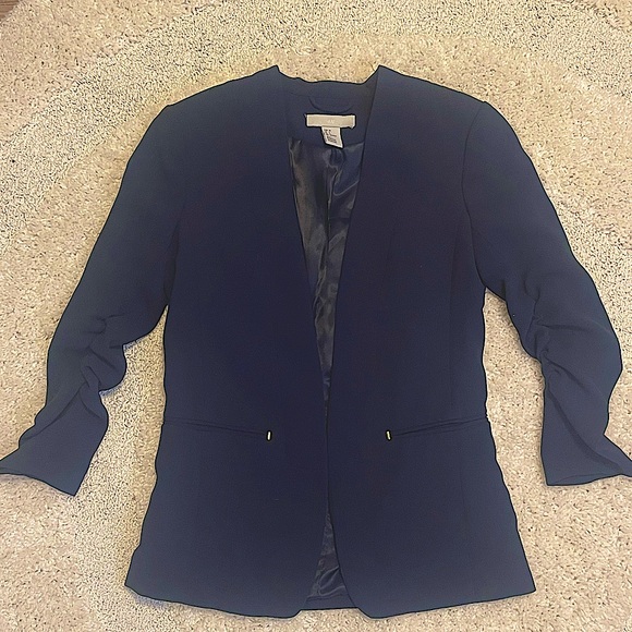 Navy Blue H&M Blazer - Picture 3 of 6